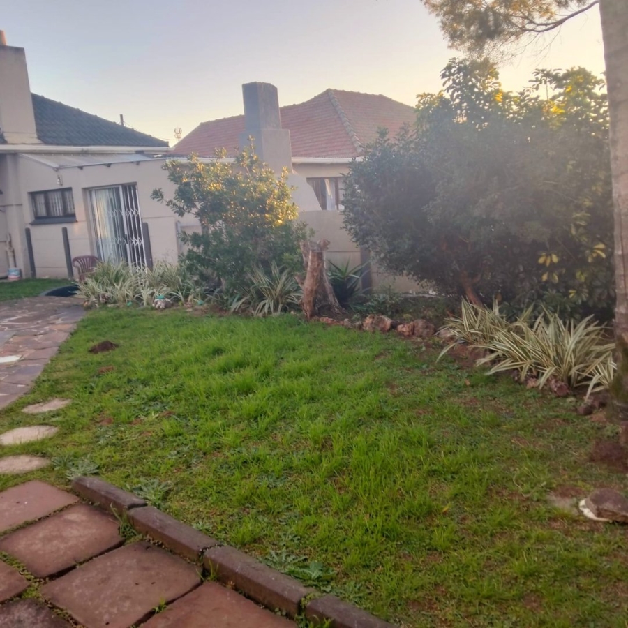 5 Bedroom Property for Sale in Greenfields Eastern Cape